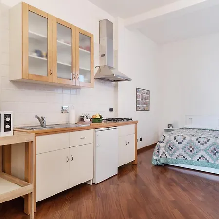 Bologna Central Studio Daire